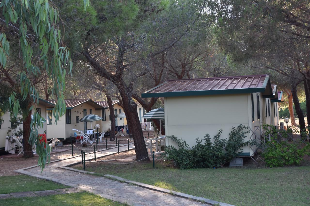 Camping Baia Paradiso Badesi Exterior photo